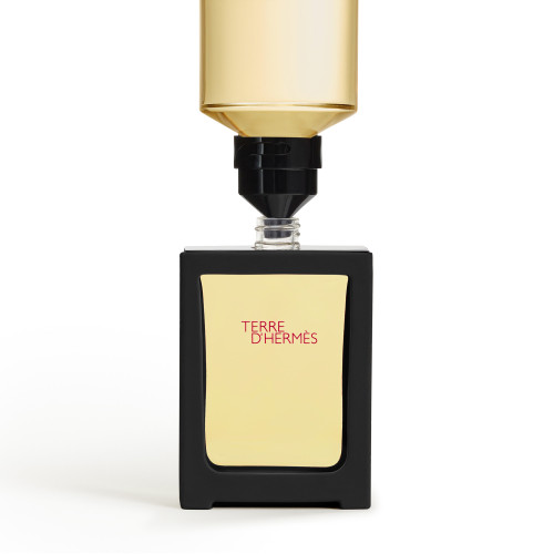 Terre d'Hermès - Parfum und seine Nachfüllung HERMÈS Terre d'Hermès - Parfum und seine Nachfüllung HERMÈS